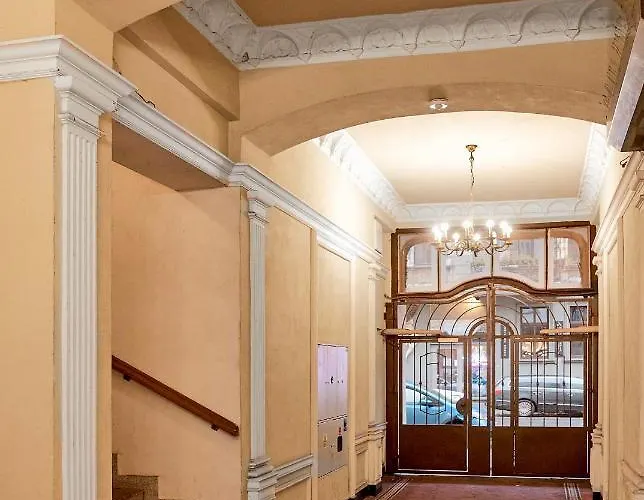 Warta River White By Bookinghost פוזנן