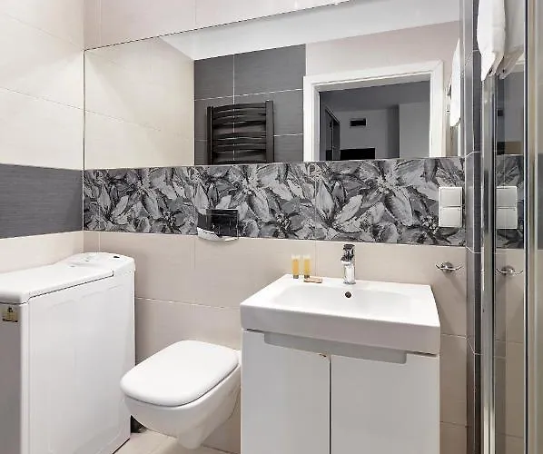 דירה Warta River White By Bookinghost *