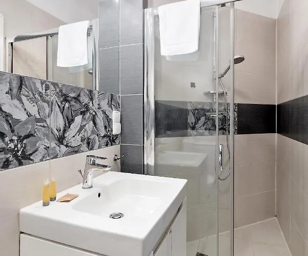 דירה Warta River White By Bookinghost